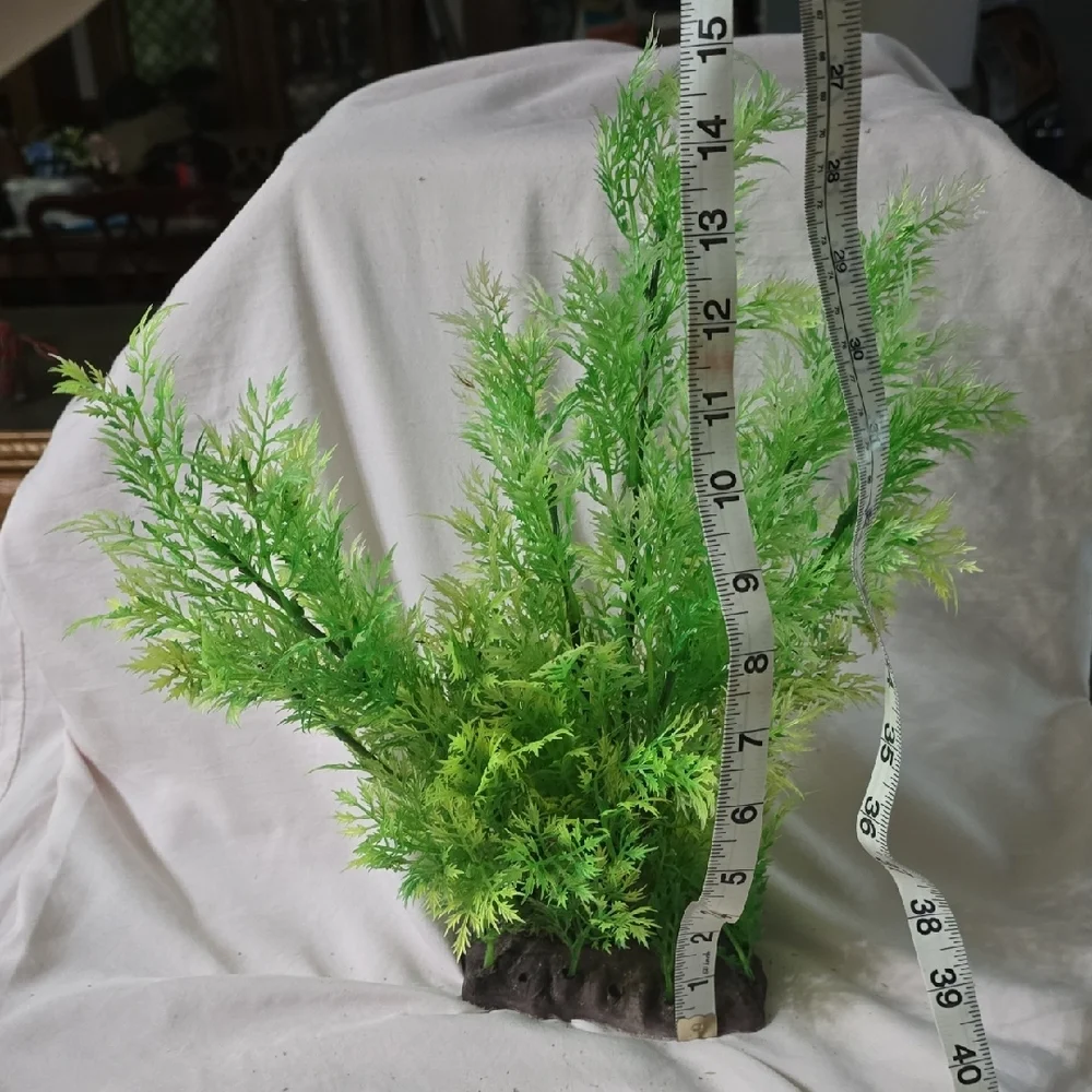 Artificial Green Aquarium Plant